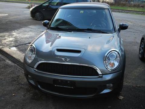 MINI mini cooper S R56 1.6 modèle sport Gris