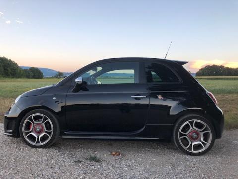 FIAT 500 Abarth Noire