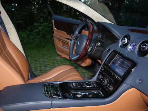 A vendre cause départ Jaguar XJ 3.0d Portfolio