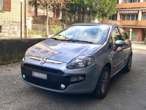 FIAT Punto EVO 1.4 Dynamic  Gris