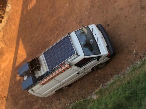 Mitsubishi L300 (4x4) 2.5 TDi Blanc