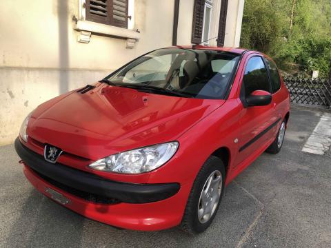 Peugeot 206 1.1 Popart Rouge