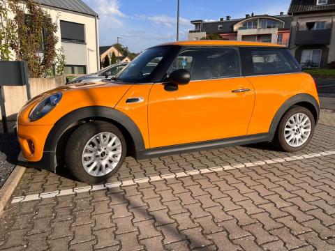 MINI One D Orange