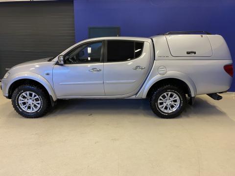 Mitsubishi Mitsubishi L200 Double Cab Mitsubishi L200 Double Cab Gris