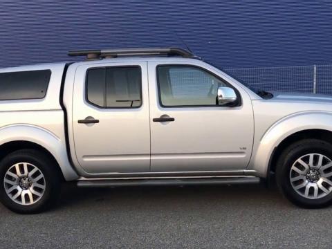 Nissan navara V6 cdi Gris