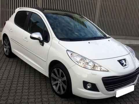 Peugeot 207 Peugeot 207 excellent etat Blanc Blanc