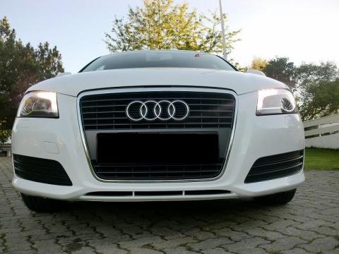 Audi A3  A3 1.9 TDi Ambiente Blanc