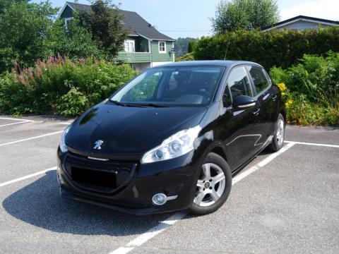 Peugeot 208 1.4 HDi Active Noire