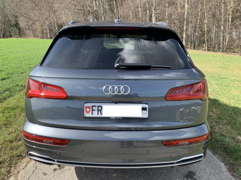 Audi Q5  45 TFSI sport quattro Gris