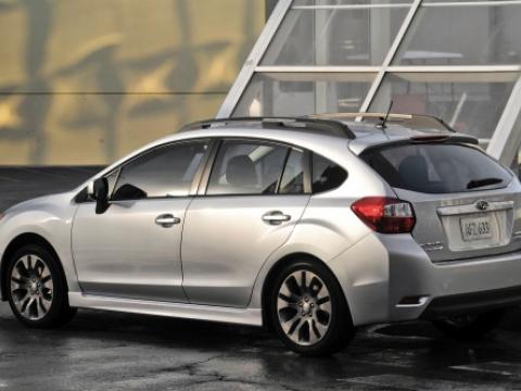 Subaru Impreza 2.0i PZEV 2013