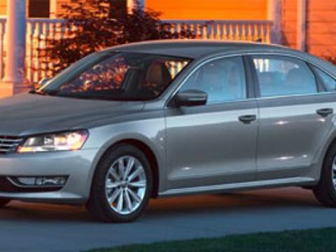 Volkswagen Passat SE PZEV 2013