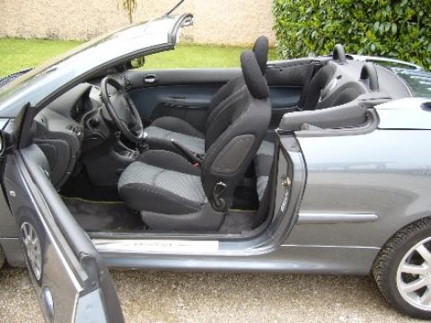 Peugeot 206 CC 1.6 hdi 110 CV sport pack Gris