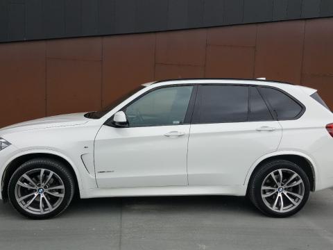 BMW (BMW X5 M-Sport diesel ) Blanc (BMW X5 M-Sport diesel ) Blanc Blanc