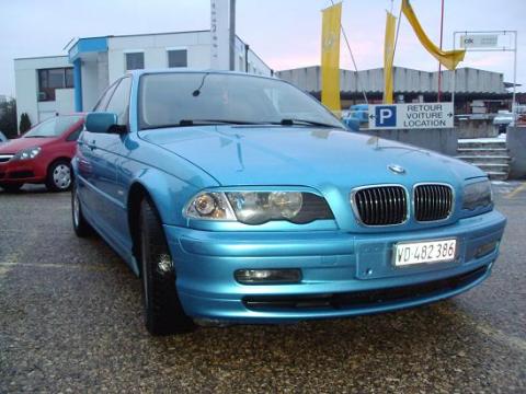 BMW 328I