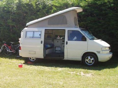 Volkswagen T4 2.5 l 102 ch. cour Blanc