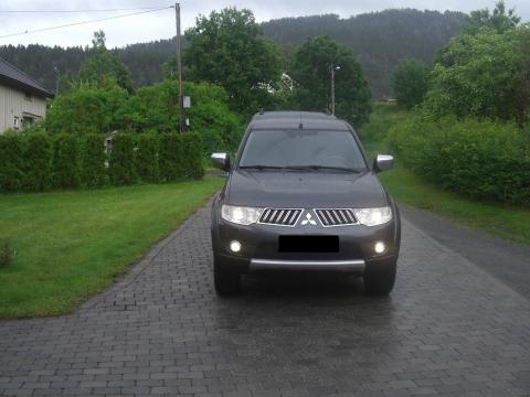 Mitsubishi L200..4X4  Noire