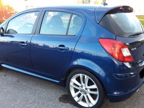 Opel CORSA 2.0 TD 83CV Bleu