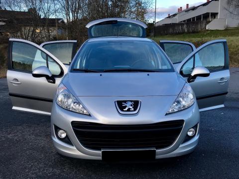 Peugeot Peugeot  207 prix 2000chf Gris