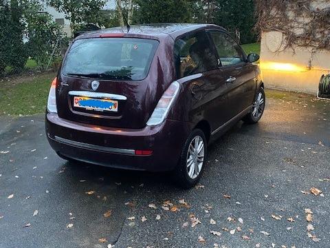 Lancia Ypsilon  1.4 16V 95CH platinom Bordeaux