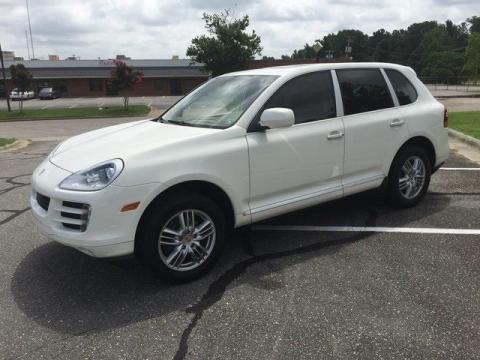 Porsche Porsche Cayenne Année 2010 prix 9500CHF