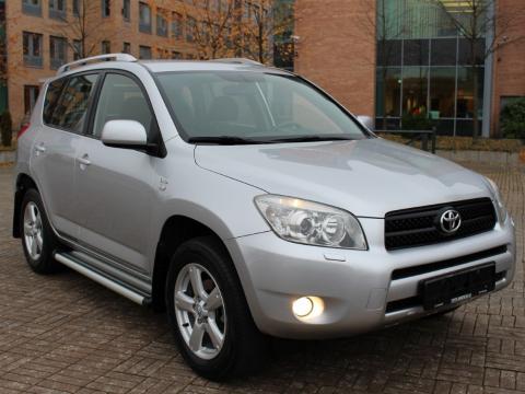 Toyota Toyota RAV4 gri je ve vendur à 3000chf  Gris