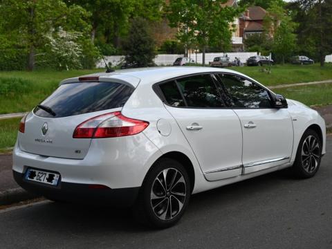Renault Megane III 1.5 110 dci 2014 Automatique Diesel 1.5 110 dci Blanc
