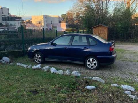 Seat Cordoba 1.6 SE Bleu