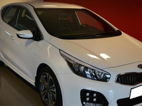 Kia Ceed cee'd 1.6 CRDi EX DPF Blanc