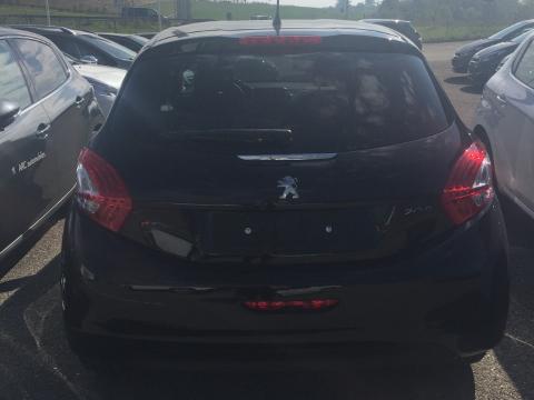 Peugeot 208 1.2 VTI style Noire