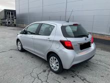 Toyota Yaris  1.5 Hybrid Gris