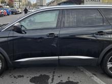 Peugeot Peugeot 5008 1.2i STT Noire