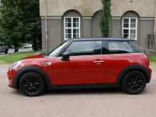 MINI COOPER Berline Rouge