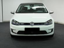 Volkswagen Golf Blanc