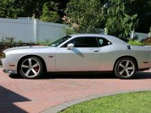 Dodge Challenger Gris