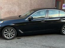 BMW 530d xDrive Luxury Noire