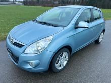 Hyundai i20 1.4  Automatic Bleu