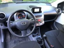 Toyota AYGO 1.0 Connect 5p Blanc