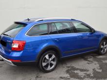 Skoda Octavia Berline Bleu