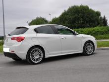 Alfa Romeo Giulietta Blanc