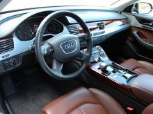 Audi A8 V8 4.2TDI 350hk Comme neuve! Top Equipé Gris