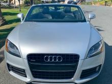 Audi tt cabriolet Gris