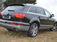 Audi Audi Q7 3.0 V6 TDI DPF Avus Tiptronic 7 places