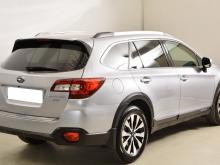 Subaru Outback Gris