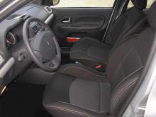 Renault  Clio iii (2) 1.5 dc 5p Gris