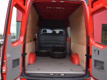 Volkswagen Crafter Rouge