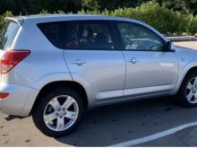 Toyota RAV 4 2.2D 4D Linea Luna 2.2D 4D Linea Luna Gris