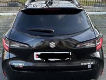 Suzuki Swace 1.8 Compact Top Hybrid  Noire