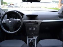 Opel Astra Gris