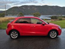 Audi Audi A1   Diesel Manuelle Rouge  Audi A1  Diesel Manuelle Rouge  Rouge