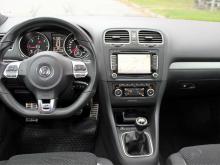 Volkswagen Golf  1,6TDI R-LINE  Blanc
